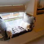 Exelby Dragon B&B