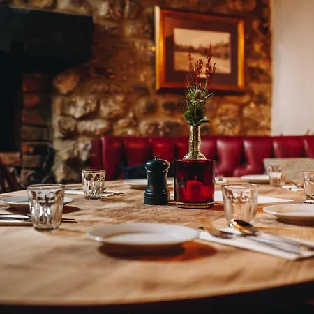 Exelby Dragon Bed & Breakfast 3*