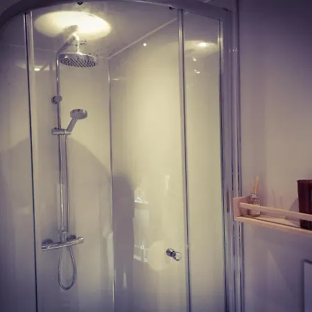 Exelby Dragon Bed & Breakfast Leeming Bar