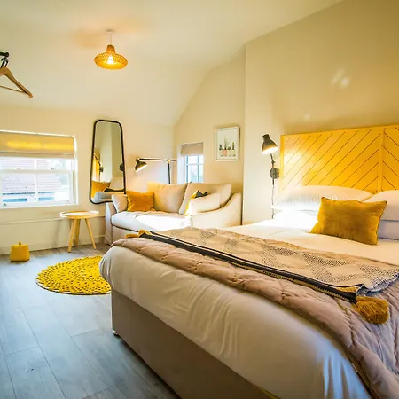 Exelby Dragon Leeming Bar