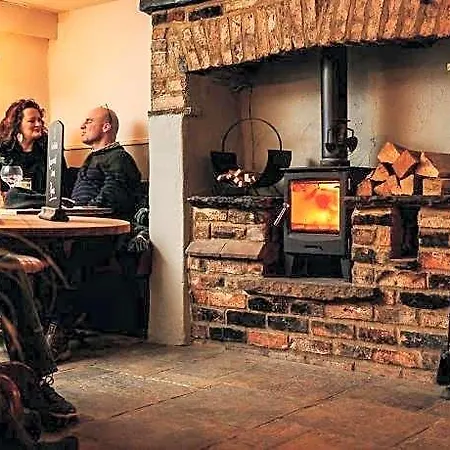 Exelby Dragon Bed & Breakfast 3*