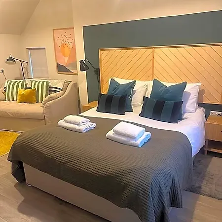 Exelby Dragon Bed & Breakfast 3*