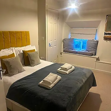 Bed & Breakfast Exelby Dragon Leeming Bar