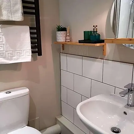 Bed & Breakfast Exelby Dragon Leeming Bar