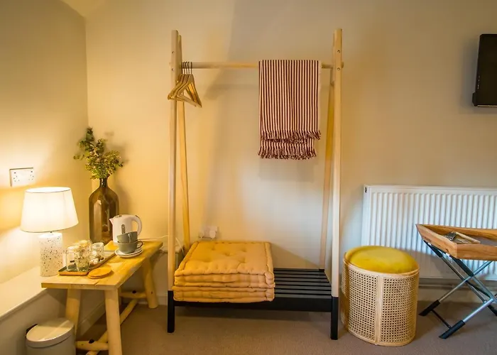 Exelby Dragon Leeming Bar