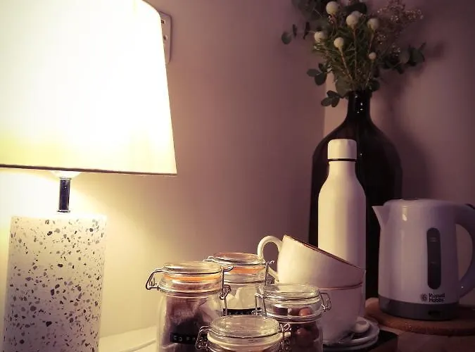 Exelby Dragon 3* Leeming Bar