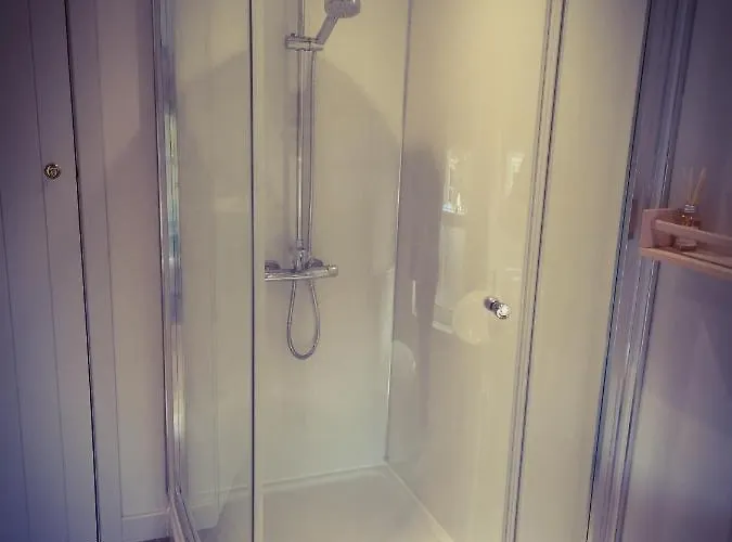 Exelby Dragon Leeming Bar