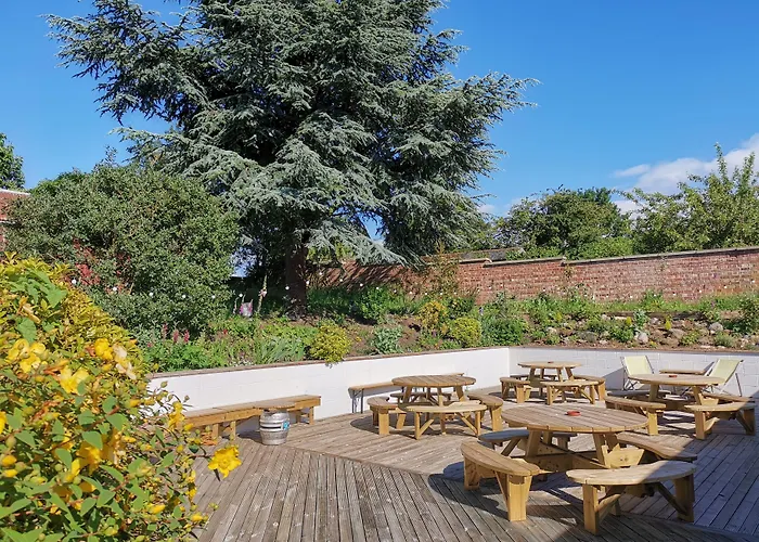 Bed and breakfast Exelby Dragon