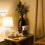 Exelby Dragon Bed and Breakfast 3*
