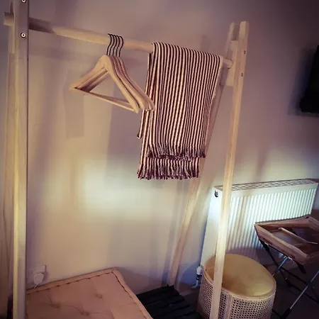 Exelby Dragon Leeming Bar